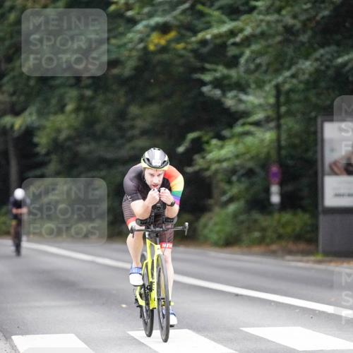 14.09.2025 - Stadtparktriathlon Michael Burmester http://msf.ph/oto/8907156 14.09.2025 09:17:05 Radfahren 312, 319, 325, 360, 369, 391 meine-sportfotos.de