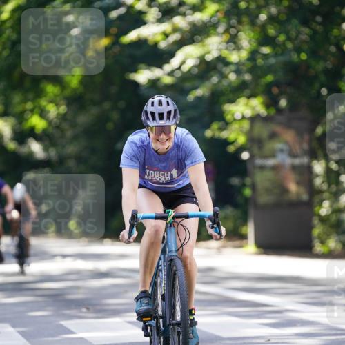 14.09.2025 - Stadtparktriathlon Michael Burmester http://msf.ph/oto/8907165 14.09.2025 13:33:45 Radfahren 1460, 1462, 1517, 1526, 1609 meine-sportfotos.de