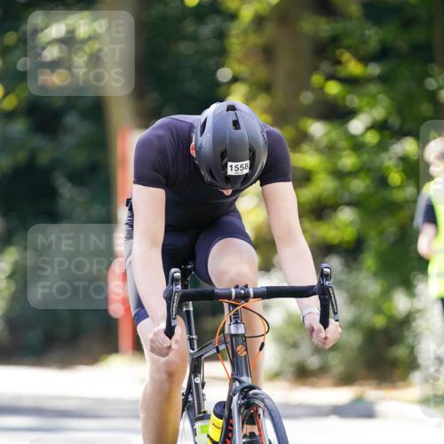 14.09.2025 - Stadtparktriathlon Michael Burmester http://msf.ph/oto/8907184 14.09.2025 13:34:06 Radfahren 1522, 1558, 1568 meine-sportfotos.de