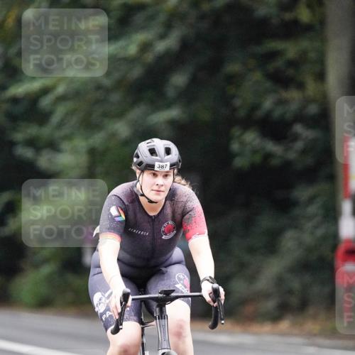 14.09.2025 - Stadtparktriathlon Michael Burmester http://msf.ph/oto/8907193 14.09.2025 09:17:24 Radfahren 313, 335, 387, 416, 421, 436 meine-sportfotos.de