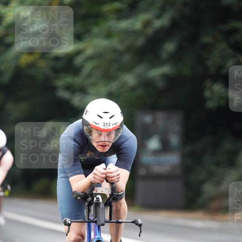 14.09.2025 - Stadtparktriathlon Michael Burmester http://msf.ph/oto/8907200 14.09.2025 09:17:27 Radfahren 313, 335, 387, 421, 436 meine-sportfotos.de