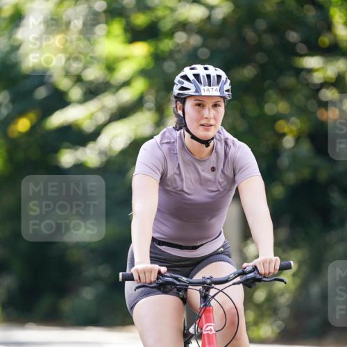 14.09.2025 - Stadtparktriathlon Michael Burmester http://msf.ph/oto/8907209 14.09.2025 13:34:27 Radfahren 1427, 1442, 1454, 1467, 1474, 1507, 1515, 1537 meine-sportfotos.de