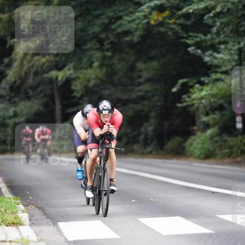 14.09.2025 - Stadtparktriathlon Michael Burmester http://msf.ph/oto/8907223 14.09.2025 09:17:40 Radfahren 310, 331, 394, 402, 452, 476 meine-sportfotos.de