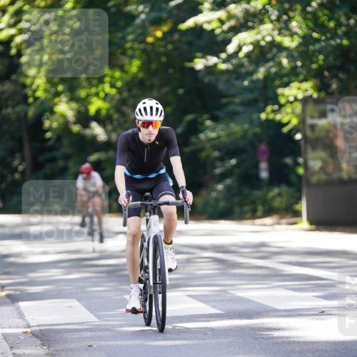 14.09.2025 - Stadtparktriathlon Michael Burmester http://msf.ph/oto/8907231 14.09.2025 13:34:36 Radfahren 1442, 1454, 1467, 1498, 1507, 1515, 1553, 1583, 1591 meine-sportfotos.de