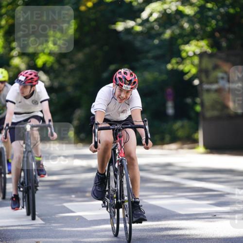 14.09.2025 - Stadtparktriathlon Michael Burmester http://msf.ph/oto/8907237 14.09.2025 13:34:40 Radfahren 1442, 1498, 1507, 1553, 1556, 1583, 1591 meine-sportfotos.de