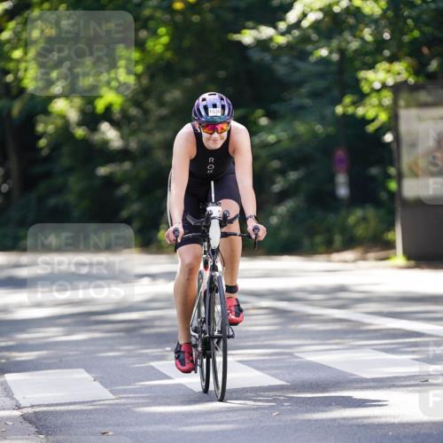 14.09.2025 - Stadtparktriathlon Michael Burmester http://msf.ph/oto/8907249 14.09.2025 13:34:50 Radfahren 1538, 1556 meine-sportfotos.de