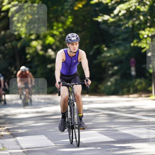 14.09.2025 - Stadtparktriathlon Michael Burmester http://msf.ph/oto/8907271 14.09.2025 13:35:28 Radfahren 1447, 1480, 1489, 1519, 1527, 1587 meine-sportfotos.de