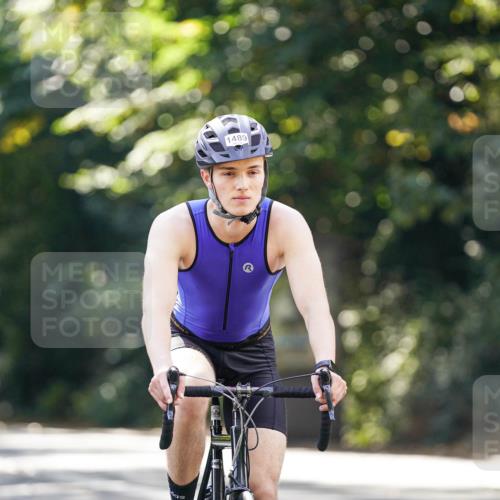 14.09.2025 - Stadtparktriathlon Michael Burmester http://msf.ph/oto/8907273 14.09.2025 13:35:30 Radfahren 1429, 1448, 1480, 1489, 1519, 1527, 1587, 1589 meine-sportfotos.de