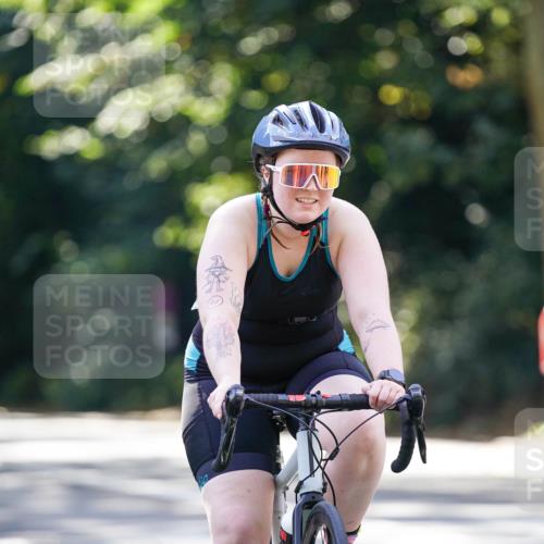 14.09.2025 - Stadtparktriathlon Michael Burmester http://msf.ph/oto/8907291 14.09.2025 13:35:38 Radfahren 1429, 1431, 1448, 1480, 1501, 1519, 1589 meine-sportfotos.de