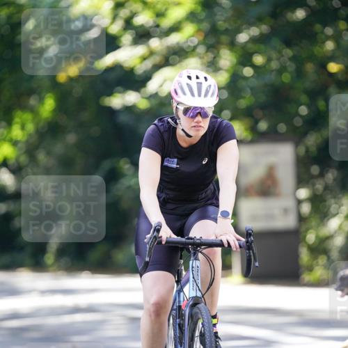 14.09.2025 - Stadtparktriathlon Michael Burmester http://msf.ph/oto/8907306 14.09.2025 13:35:47 Radfahren 1431, 1453, 1473, 1501 meine-sportfotos.de