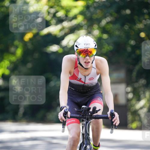14.09.2025 - Stadtparktriathlon Michael Burmester http://msf.ph/oto/8907397 14.09.2025 13:37:36 Radfahren 1438, 1439, 1543, 1545, 1551 meine-sportfotos.de