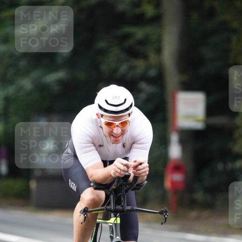 14.09.2025 - Stadtparktriathlon Michael Burmester http://msf.ph/oto/8907420 14.09.2025 09:19:16 Radfahren 338, 397, 431, 464, 471, 480 meine-sportfotos.de