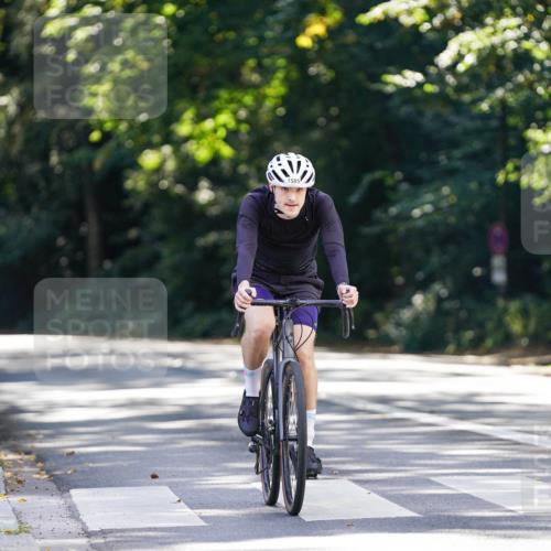 14.09.2025 - Stadtparktriathlon Michael Burmester http://msf.ph/oto/8907435 14.09.2025 13:38:42 Radfahren 1497, 1505, 1608 meine-sportfotos.de