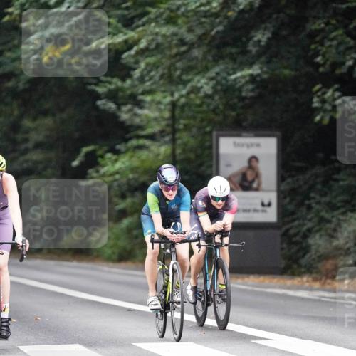 14.09.2025 - Stadtparktriathlon Michael Burmester http://msf.ph/oto/8907441 14.09.2025 09:19:24 Radfahren 304, 338, 439, 443, 464, 467, 477, 486, 494 meine-sportfotos.de