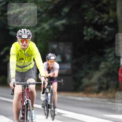 14.09.2025 - Stadtparktriathlon Michael Burmester http://msf.ph/oto/8907459 14.09.2025 09:19:29 Radfahren 304, 439, 443, 467, 477, 479, 486, 492, 494, 495 meine-sportfotos.de