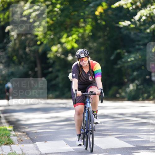 14.09.2025 - Stadtparktriathlon Michael Burmester http://msf.ph/oto/8907463 14.09.2025 13:39:13 Radfahren 1487, 1528, 1541, 1554 meine-sportfotos.de