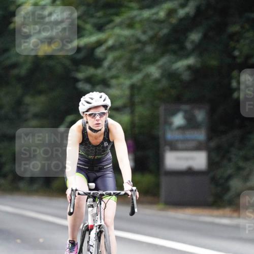 14.09.2025 - Stadtparktriathlon Michael Burmester http://msf.ph/oto/8907509 14.09.2025 09:19:48 Radfahren 306, 320, 324, 356, 366, 382, 442, 447, 485 meine-sportfotos.de