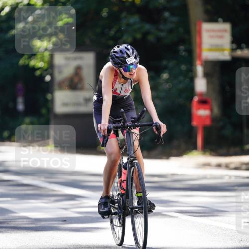 14.09.2025 - Stadtparktriathlon Michael Burmester http://msf.ph/oto/8907532 14.09.2025 13:41:20 Radfahren 1491, 1531, 1535 meine-sportfotos.de