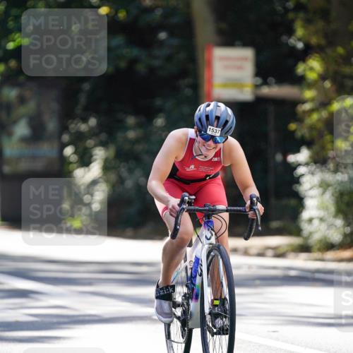 14.09.2025 - Stadtparktriathlon Michael Burmester http://msf.ph/oto/8907574 14.09.2025 13:41:59 Radfahren 1537, 1556, 1557 meine-sportfotos.de