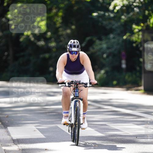 14.09.2025 - Stadtparktriathlon Michael Burmester http://msf.ph/oto/8907598 14.09.2025 13:43:25 Radfahren 1455, 1552 meine-sportfotos.de