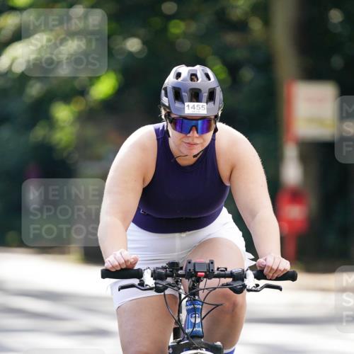 14.09.2025 - Stadtparktriathlon Michael Burmester http://msf.ph/oto/8907601 14.09.2025 13:43:26 Radfahren 1455, 1552 meine-sportfotos.de
