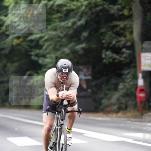 14.09.2025 - Stadtparktriathlon Michael Burmester http://msf.ph/oto/8907607 14.09.2025 09:20:37 Radfahren 301, 318, 340, 345, 346, 347, 359, 370, 373, 377, 381, 386, 389, 448 meine-sportfotos.de