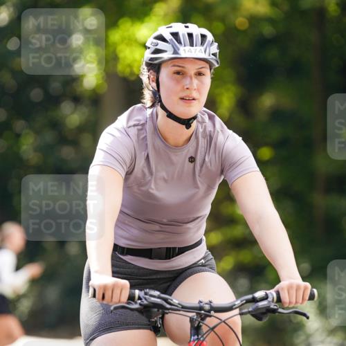 14.09.2025 - Stadtparktriathlon Michael Burmester http://msf.ph/oto/8907631 14.09.2025 13:43:50 Radfahren 1474, 1527, 1529, 1553 meine-sportfotos.de