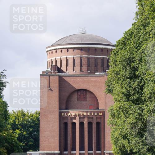 14.09.2025 - Stadtparktriathlon Michael Burmester http://msf.ph/oto/8907636 14.09.2025 13:44:10 Radfahren 1525 meine-sportfotos.de