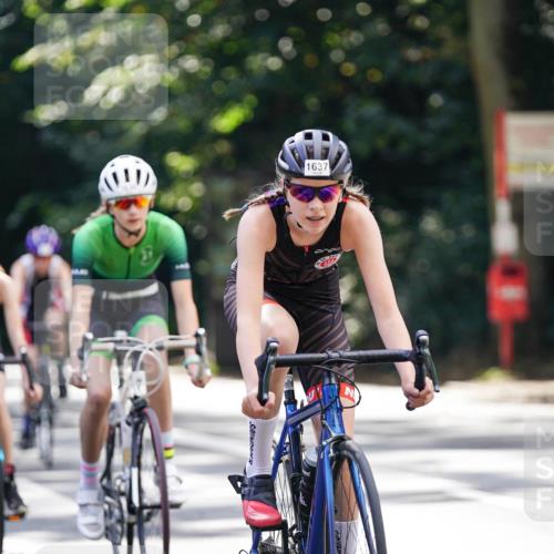 14.09.2025 - Stadtparktriathlon Michael Burmester http://msf.ph/oto/8907653 14.09.2025 13:44:32 Radfahren 1630, 1637, 1638, 1639, 1646, 1647, 1661, 1673, 1677 meine-sportfotos.de