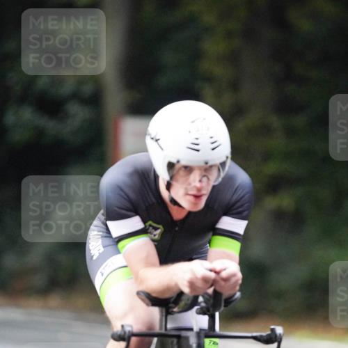 14.09.2025 - Stadtparktriathlon Michael Burmester http://msf.ph/oto/8907690 14.09.2025 09:21:33 Radfahren 323, 349, 365, 375, 379, 383, 393, 400 meine-sportfotos.de
