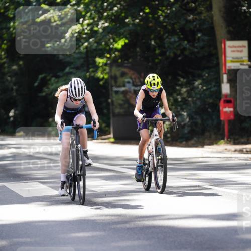 14.09.2025 - Stadtparktriathlon Michael Burmester http://msf.ph/oto/8907693 14.09.2025 13:44:54 Radfahren 1627, 1631, 1644, 1648, 1650, 1656, 1662, 1663, 1671, 1679, 1681 meine-sportfotos.de