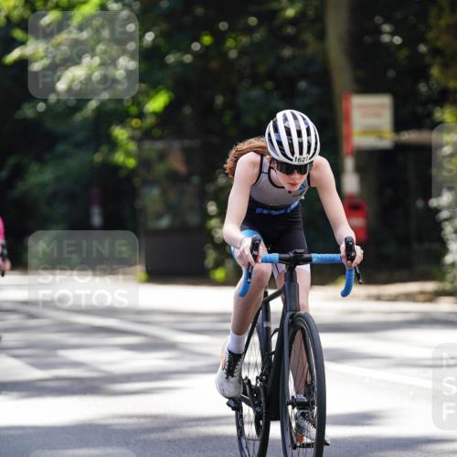 14.09.2025 - Stadtparktriathlon Michael Burmester http://msf.ph/oto/8907699 14.09.2025 13:44:55 Radfahren 1627, 1631, 1644, 1648, 1656, 1662, 1663, 1671, 1679, 1691 meine-sportfotos.de