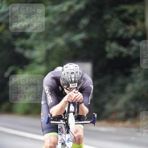 14.09.2025 - Stadtparktriathlon Michael Burmester http://msf.ph/oto/8907704 14.09.2025 09:21:41 Radfahren 337, 365, 383, 393, 400, 450, 504 meine-sportfotos.de