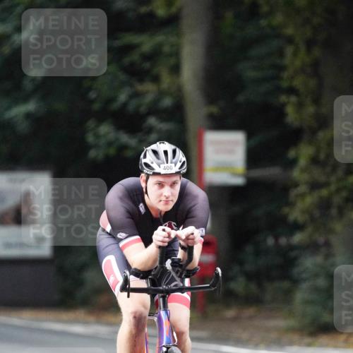 14.09.2025 - Stadtparktriathlon Michael Burmester http://msf.ph/oto/8907708 14.09.2025 09:21:41 Radfahren 337, 365, 383, 393, 400, 450, 504 meine-sportfotos.de