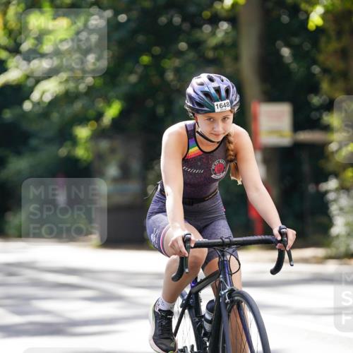 14.09.2025 - Stadtparktriathlon Michael Burmester http://msf.ph/oto/8907711 14.09.2025 13:44:57 Radfahren 1627, 1631, 1644, 1648, 1656, 1662, 1663, 1671, 1679, 1691 meine-sportfotos.de