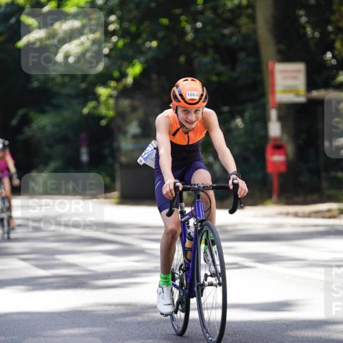 14.09.2025 - Stadtparktriathlon Michael Burmester http://msf.ph/oto/8907716 14.09.2025 13:44:59 Radfahren 1627, 1631, 1644, 1648, 1662, 1663, 1671, 1679, 1691 meine-sportfotos.de