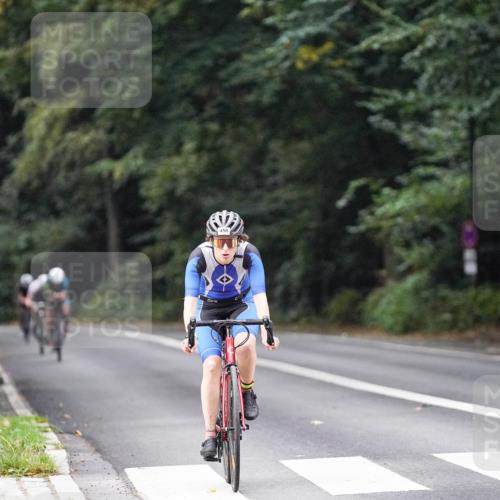 14.09.2025 - Stadtparktriathlon Michael Burmester http://msf.ph/oto/8907729 14.09.2025 09:21:53 Radfahren 337, 354, 357, 430, 451, 458, 504 meine-sportfotos.de