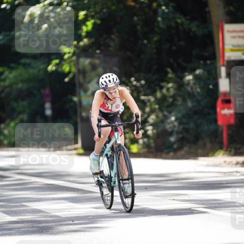 14.09.2025 - Stadtparktriathlon Michael Burmester http://msf.ph/oto/8907734 14.09.2025 13:45:11 Radfahren 1623, 1640, 1649, 1653, 1686 meine-sportfotos.de