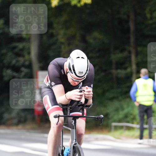 14.09.2025 - Stadtparktriathlon Michael Burmester http://msf.ph/oto/8907792 14.09.2025 09:22:23 Radfahren 311, 348, 361, 367, 392, 398, 432, 466, 487 meine-sportfotos.de