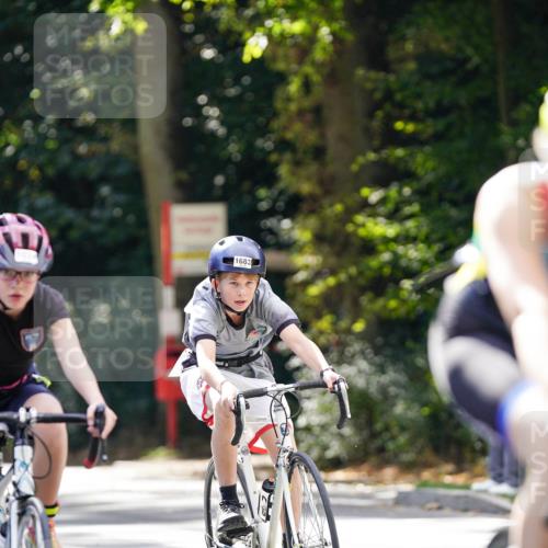 14.09.2025 - Stadtparktriathlon Michael Burmester http://msf.ph/oto/8907796 14.09.2025 13:45:39 Radfahren 1622, 1624, 1628, 1641, 1665, 1676, 1683, 1689 meine-sportfotos.de