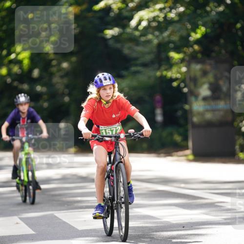 14.09.2025 - Stadtparktriathlon Michael Burmester http://msf.ph/oto/8907823 14.09.2025 13:45:55 Radfahren 1549, 1572, 1660, 1674 meine-sportfotos.de