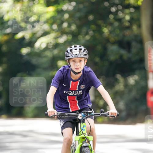 14.09.2025 - Stadtparktriathlon Michael Burmester http://msf.ph/oto/8907830 14.09.2025 13:45:58 Radfahren 1549, 1572, 1635, 1654, 1660, 1674 meine-sportfotos.de