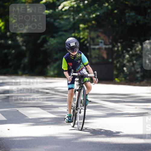 14.09.2025 - Stadtparktriathlon Michael Burmester http://msf.ph/oto/8907864 14.09.2025 13:47:10 Radfahren 1666 meine-sportfotos.de
