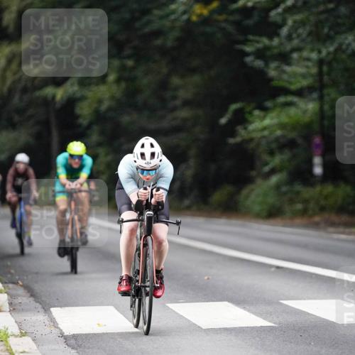 14.09.2025 - Stadtparktriathlon Michael Burmester http://msf.ph/oto/8907871 14.09.2025 09:23:09 Radfahren 408, 416, 434, 446, 460, 462, 484, 501 meine-sportfotos.de