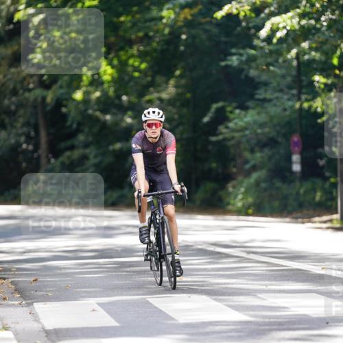 14.09.2025 - Stadtparktriathlon Michael Burmester http://msf.ph/oto/8907880 14.09.2025 13:47:38 Radfahren 1429, 1542 meine-sportfotos.de