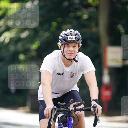 14.09.2025 - Stadtparktriathlon Michael Burmester http://msf.ph/oto/8907897 14.09.2025 13:48:25 Radfahren 1561 meine-sportfotos.de