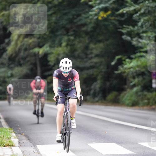 14.09.2025 - Stadtparktriathlon Michael Burmester http://msf.ph/oto/8907950 14.09.2025 09:23:52 Radfahren 394, 453 meine-sportfotos.de