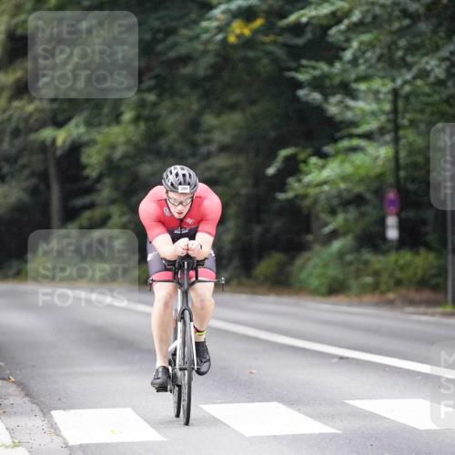 14.09.2025 - Stadtparktriathlon Michael Burmester http://msf.ph/oto/8907954 14.09.2025 09:23:54 Radfahren 391, 394, 453 meine-sportfotos.de