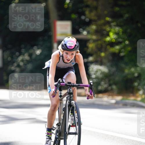 14.09.2025 - Stadtparktriathlon Michael Burmester http://msf.ph/oto/8907955 14.09.2025 13:51:38 Radfahren 1522, 1557, 1630, 1637, 1638, 1639, 1673, 1677 meine-sportfotos.de