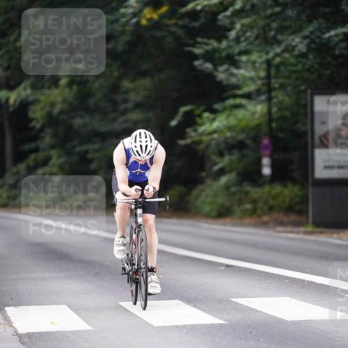 14.09.2025 - Stadtparktriathlon Michael Burmester http://msf.ph/oto/8907958 14.09.2025 09:24:00 Radfahren 391, 394, 412 meine-sportfotos.de